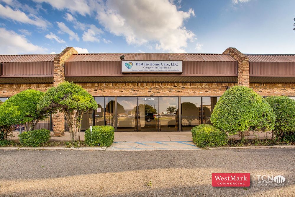 Office Space on 69th & Slide: 5145 69th St, Lubbock, TX 79424